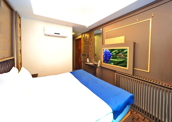 Grand Nobel Hotel 4*